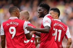 利物浦绝杀5连回顾：俩老登专捡补时破门 17岁少年追风