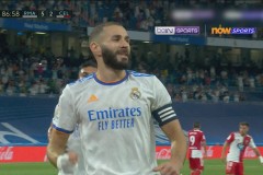 荷兰传奇诞生！德佩双响助力，超越范佩西登顶历史射手榜