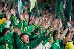 中超焦点战：蓉城申花1-1平局，海港国安3-2逆转国安积分榜风云变幻